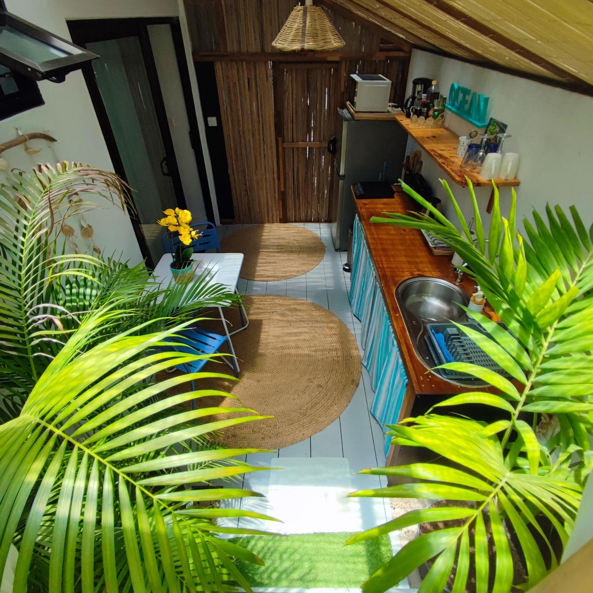 Sweet Island Studio Ocean Rivière Noire Dış mekan fotoğraf